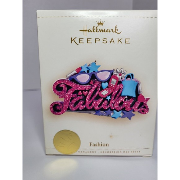 Hallmark Keepsake Fashion Fabulous Fridge Pink Magnet Ornament 2006 Gift for her - Picture 2 of 6